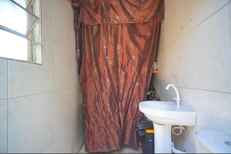 Casa à venda com 400m², 5 quartos e 6 vagasBanheiro