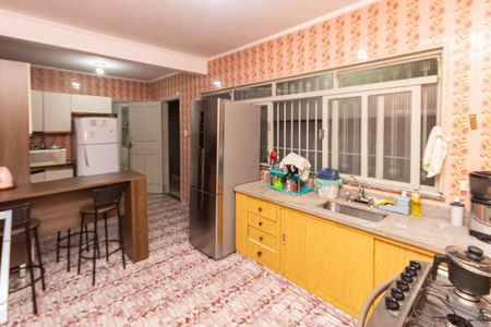 Casa à venda com 82m², 3 quartos e 1 vagaCozinha 