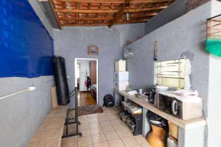 Casa à venda com 82m², 3 quartos e 1 vagaÁrea de Serviço