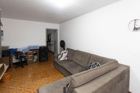 Casa à venda com 82m², 3 quartos e 1 vagaSala 