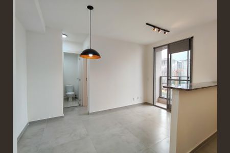 Sala de apartamento para alugar com 1 quarto, 35m² em Santo Cristo, Rio de Janeiro