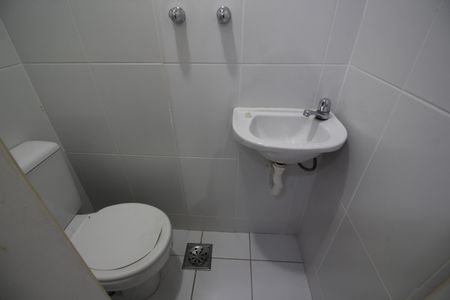 Apartamento à venda com 67m², 2 quartos e 1 vagaBanheiro de Serviço