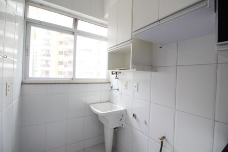 Apartamento à venda com 67m², 2 quartos e 1 vagaÁrea de Serviço