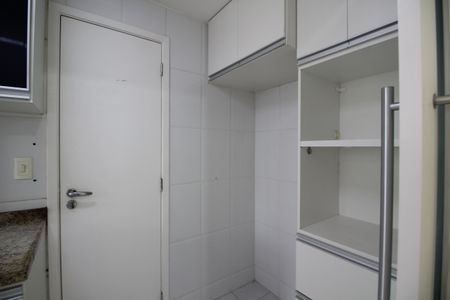 Apartamento à venda com 67m², 2 quartos e 1 vagaCozinha