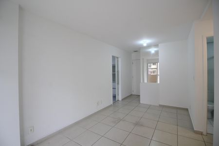 Apartamento à venda com 67m², 2 quartos e 1 vagaSala