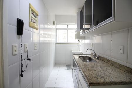 Apartamento à venda com 67m², 2 quartos e 1 vagaCozinha