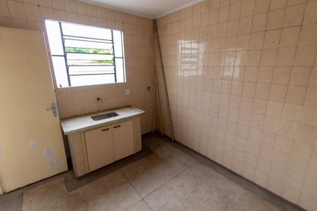 Apartamento à venda com 74m², 3 quartos e 2 vagas Apartamento à venda com 74m², 3 quartos e 2 vagasCOZINHA