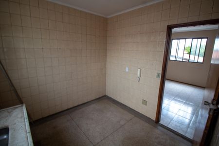 Apartamento à venda com 74m², 3 quartos e 2 vagas Apartamento à venda com 74m², 3 quartos e 2 vagasCOZINHA