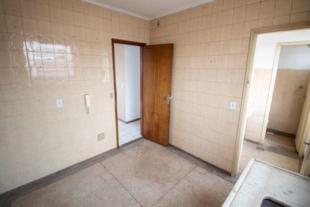 Apartamento à venda com 74m², 3 quartos e 2 vagas Apartamento à venda com 74m², 3 quartos e 2 vagasCOZINHA