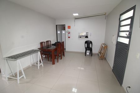 Apartamento à venda com 48m², 2 quartos e 1 vagaÁrea Comum