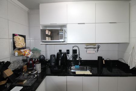 Apartamento à venda com 48m², 2 quartos e 1 vagaCozinha