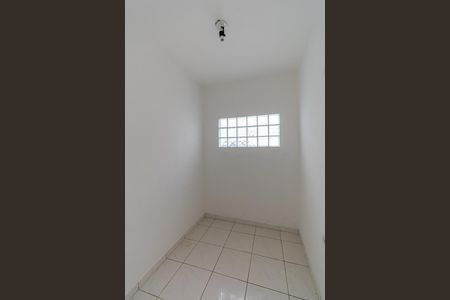 Casa à venda com 149m², 4 quartos e 2 vagasEdícula - Quarto