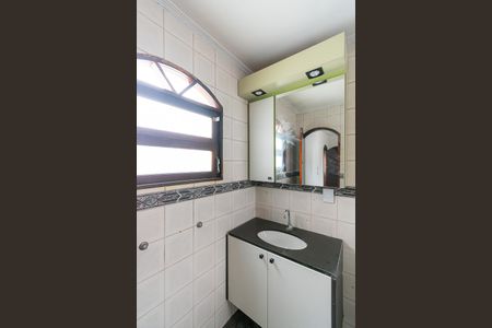 Casa à venda com 149m², 4 quartos e 2 vagasBanheiro da Suíte