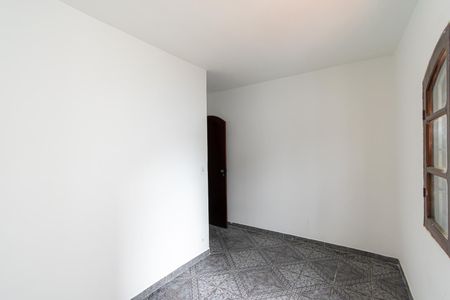 Casa à venda com 149m², 4 quartos e 2 vagasQuarto 1