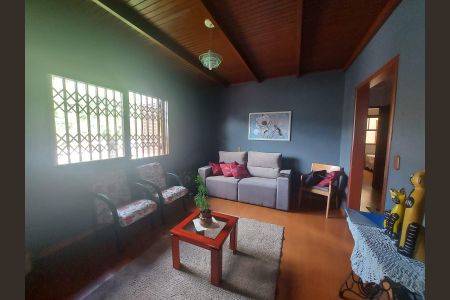 Casa à venda com 3 quartos, 221m² em São José, Novo Hamburgo