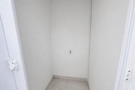 Casa à venda com 210m², 6 quartos e 4 vagasDetalhe - deposito Externo 
