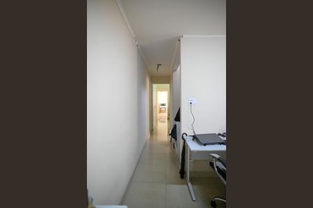 Casa à venda com 150m², 3 quartos e 2 vagasCorredor Térreo