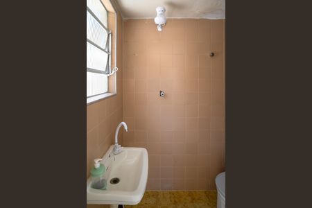 Casa à venda com 150m², 3 quartos e 2 vagasBanheiro de Serviço