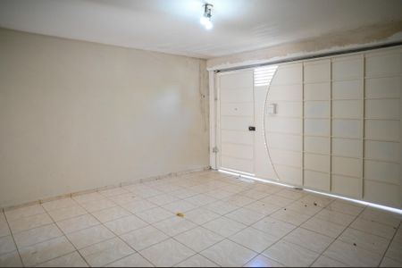 Casa à venda com 150m², 3 quartos e 2 vagasGaragem