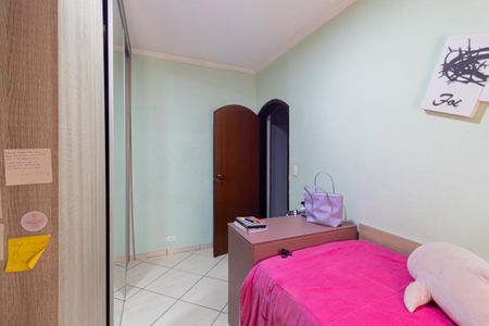 Casa à venda com 210m², 4 quartos e 2 vagas Casa à venda com 210m², 4 quartos e 2 vagasQuarto 3