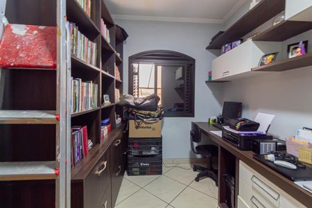 Casa à venda com 210m², 4 quartos e 2 vagas Casa à venda com 210m², 4 quartos e 2 vagasQuarto 2