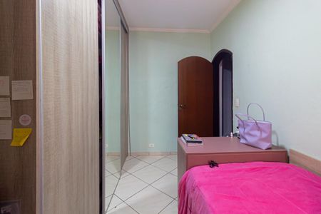 Casa à venda com 210m², 4 quartos e 2 vagas Casa à venda com 210m², 4 quartos e 2 vagasQuarto 3