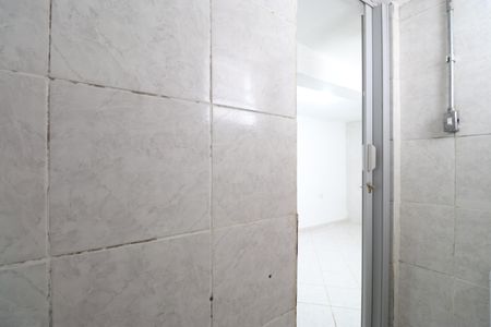 Banheiro de casa para alugar com 1 quarto, 38m² em Vila Leopoldina, São Paulo