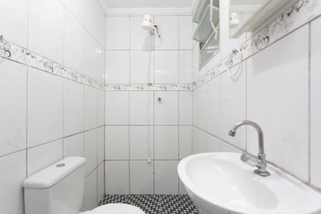 Casa para alugar com 36m², 1 quarto e sem vagaBanheiro 