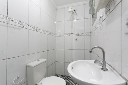 Casa para alugar com 36m², 1 quarto e sem vagaBanheiro 