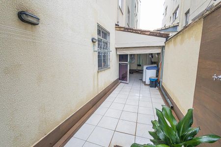Apartamento para alugar com 96m², 3 quartos e 1 vaga Apartamento para alugar com 96m², 3 quartos e 1 vagaArea privativa e de serviço