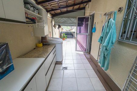 Apartamento para alugar com 96m², 3 quartos e 1 vaga Apartamento para alugar com 96m², 3 quartos e 1 vagaArea privativa e de serviço