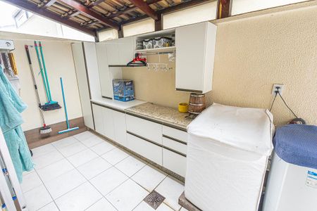 Apartamento para alugar com 96m², 3 quartos e 1 vaga Apartamento para alugar com 96m², 3 quartos e 1 vagaArea privativa e de serviço