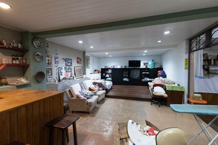 Casa à venda com 309m², 4 quartos e 3 vagas Casa à venda com 309m², 4 quartos e 3 vagasSala 2