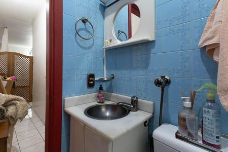 Casa à venda com 309m², 4 quartos e 3 vagas Casa à venda com 309m², 4 quartos e 3 vagasBanheiro 3