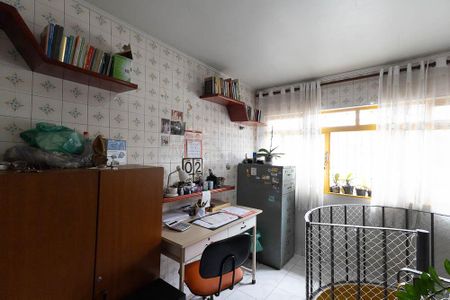 Casa à venda com 309m², 4 quartos e 3 vagas Casa à venda com 309m², 4 quartos e 3 vagasHall