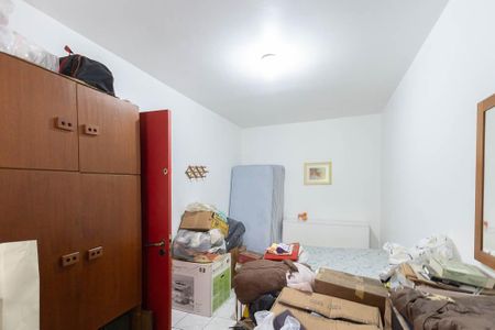 Casa à venda com 309m², 4 quartos e 3 vagas Casa à venda com 309m², 4 quartos e 3 vagasQuarto 4