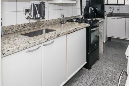 Apartamento para alugar com 95m², 3 quartos e 2 vagasCozinha