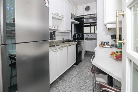 Apartamento para alugar com 95m², 3 quartos e 2 vagasCozinha