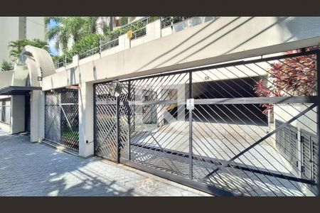 Apartamento para alugar com 95m², 3 quartos e 2 vagasFachada