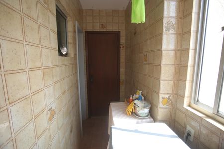 Apartamento para alugar com 87m², 2 quartos e 1 vagaÁrea de Serviço