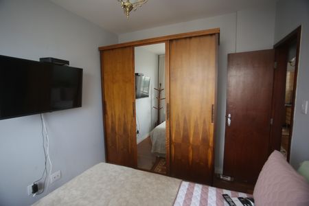 Apartamento para alugar com 87m², 2 quartos e 1 vagaQuarto