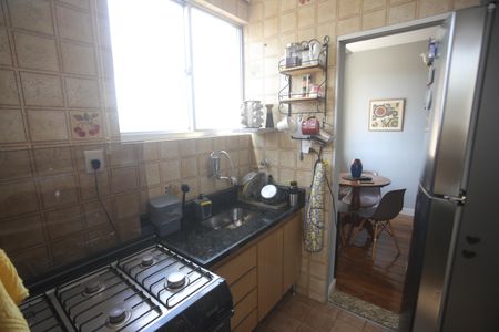 Apartamento para alugar com 87m², 2 quartos e 1 vagaCozinha