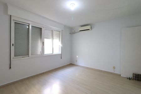 quarto 1 de apartamento para alugar com 2 quartos, 69m² em Passo D’areia, Porto Alegre