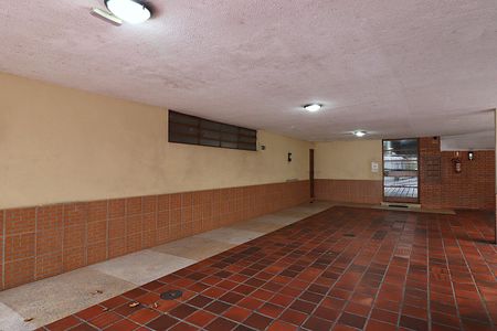 Apartamento para alugar com 69m², 2 quartos e sem vagaEntrada do Prédio