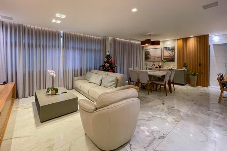 Apartamento à venda com 4 quartos, 180m² em Lourdes, Belo Horizonte