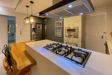 Apartamento à venda com 4 quartos, 180m² em Lourdes, Belo Horizonte