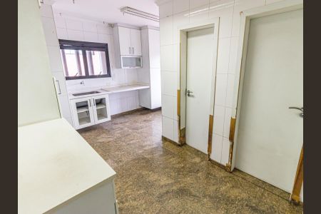 Apartamento à venda com 243m², 4 quartos e 3 vagasÁrea de Serviço