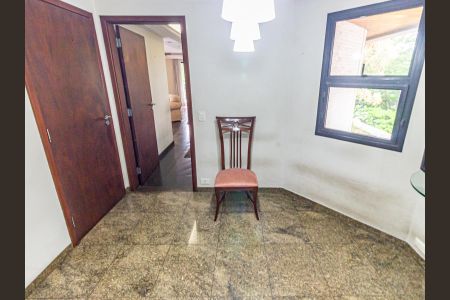 Apartamento à venda com 243m², 4 quartos e 3 vagasCopa