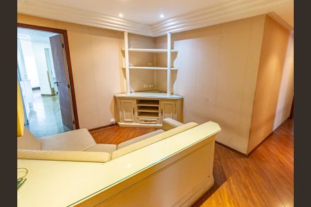 Apartamento à venda com 243m², 4 quartos e 3 vagasSala de TV