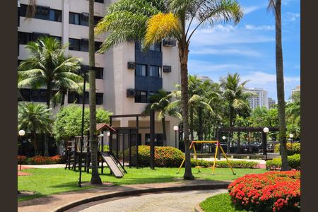 Apartamento para alugar com 130m², 4 quartos e 2 vagasÁrea comum 